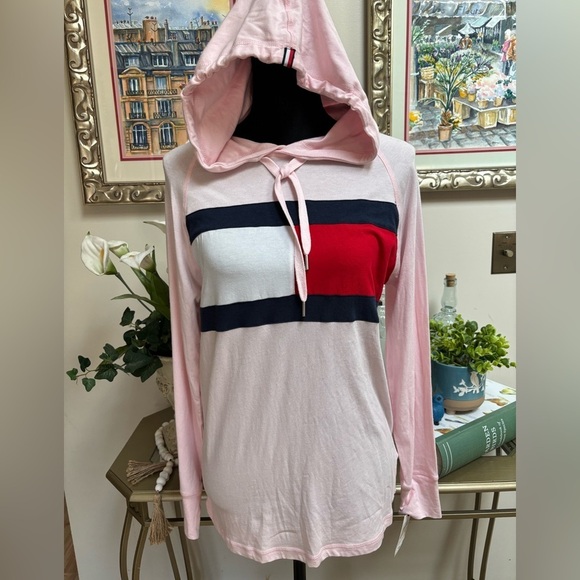 NEW TOMMY HILFIGER SPORT CASUAL PINK LIGHTWEIGHT HOODIE TOP SIZE SMALL NWT - Picture 3 of 8